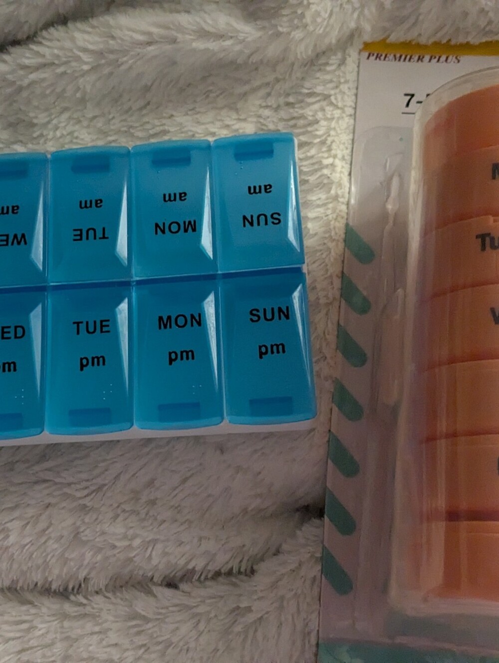 Peach 7-Day Stackable Pill Organizer with Day Labels